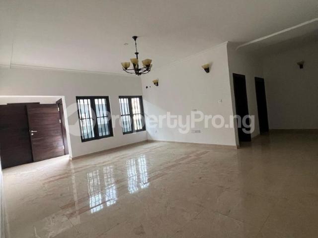 Rent 3 Bedroom Apartment in Yaba Lagos 9MQNA | PropertyPro Nigeria