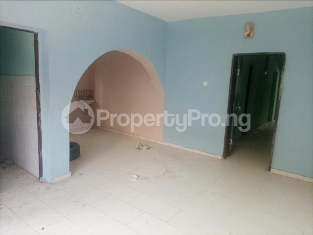 Rent 3 Bedroom Flat in Ajao Estate, Isolo Lagos 9NAVU | PropertyPro Nigeria