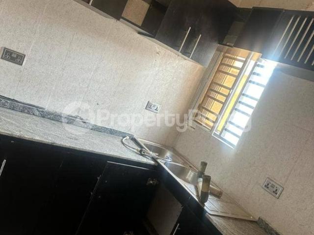 Rent 3 Bedroom Flat in Bodija, Ibadan Oyo 1MSJL | PropertyPro Nigeria