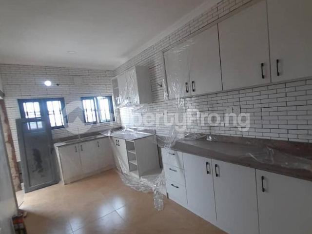Rent 3 Bedroom Flat in Iwaya, Yaba Lagos 9MQTU | PropertyPro Nigeria