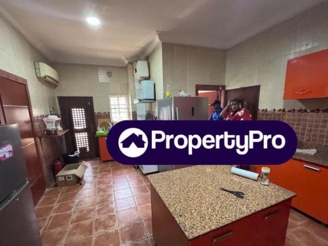 Rent 3 Bedroom Flat in Ikoyi Lagos 9MVPJ | PropertyPro Nigeria