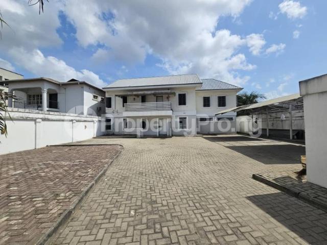 Rent 4 Bedroom Detached Duplex With Bq in Old Ikoyi, Lagos 9MYUC | PropertyPro Nigeria