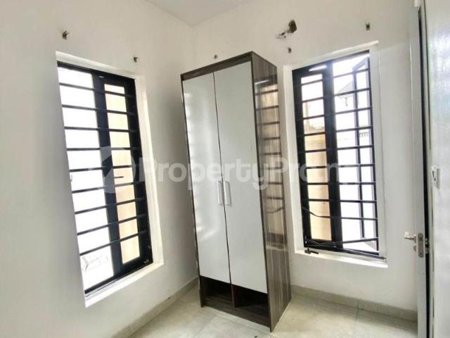 Rent 4 Bedroom Detached Duplex in Ikota, Lekki Lagos 3LJKV | PropertyPro Nigeria