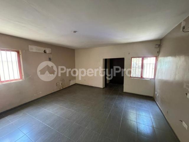 Rent 4 Bedroom Semi Detached Duplex With Bq in Wuse 2 Abuja 9NEAV | PropertyPro Nigeria
