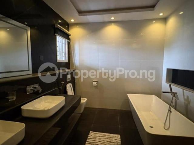 Rent 7 Bedroom Fully Detached Duplex With Bq in Maitama Abuja 1NDZT | PropertyPro Nigeria