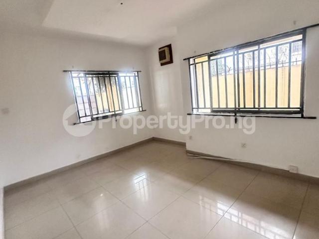 Rent 8 Bedroom Detached Duplex With 2 Bq in Victoria Island Lagos 9NDSR | PropertyPro Nigeria