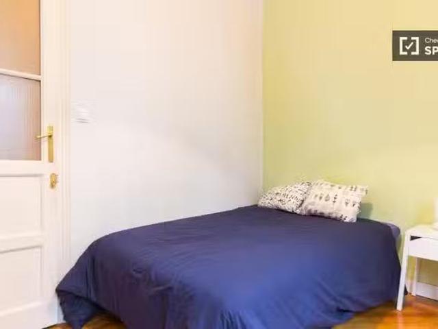 Barato Acogedora habitación en piso compartido en Puerta del S.