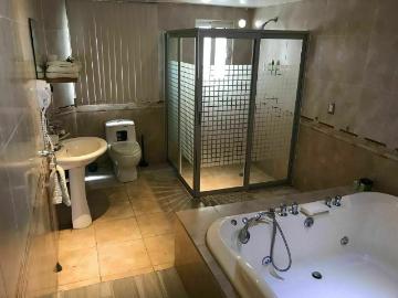 Renta Amueblado 1 rec, 1.5 baños, por Av. Rio Españita