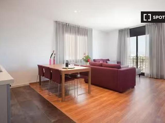 ¡Renta! Apartamento de 2 dormitorios en alquiler en Barri Goti.