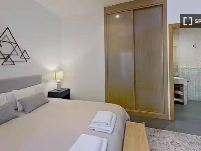 Acogedor Apartamento de 2 dormitorios en alquiler en Tetuan, M.