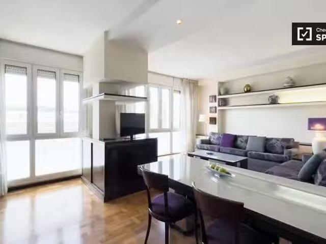 Barato Apartamento de 2 habitaciones en alquiler en La Nova Es.