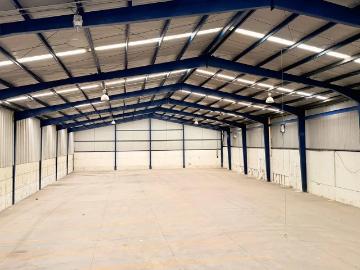 Renta Bodega Industrial de 1,800 m²