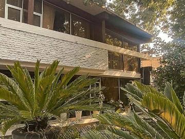 Renta casa en Naucalpan Paseo de la Herradura