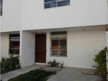 Renta Casa en Condominio en Cuautlancingo, Puebla Cerca de Plaza San Diego