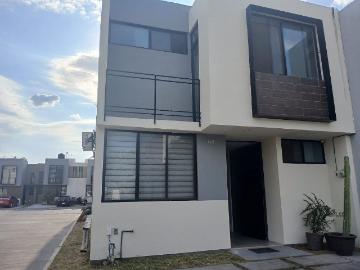 RENTA CASA EQUIPADA ARBOLEDA REAL DEL VALLE