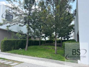 RENTA CASA GRAN CAPRICHO CUMBRES DEL LAGO JURIQUILLA QRO