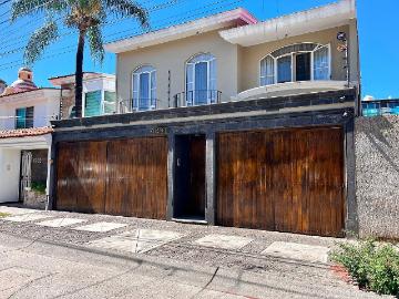 Renta CASA La estancia, Lomas del seminario