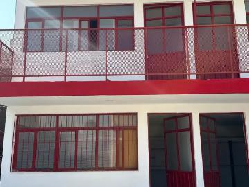 Renta cuarto amueblado con baño y servicios. Col Lagulena. Laguna de San Baltazar. CU