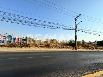 Renta de terreno comercial avenida del jacal