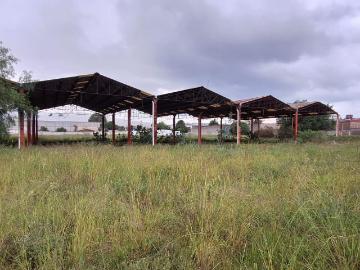 RENTA DE TERRENO COMERCIAL CASI FRENTE A CLINICA SANTA MARIA