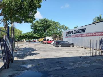 Renta de Terreno en Esquina de 364 m2 en Avenida Circuito Colonias