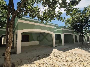 Renta de Villa Equipada en el Centro de M?rida de 2 Plantas