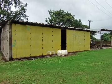 RENTA DE BODEGA COMERCIAL A PIE DE CARRETERA Y VIAS DEL TREN EN SEBASTOPOL TUXTEPEC OAXACA