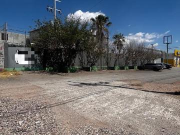 RENTA DE BODEGA CON OFICINAS, PATIO DE MANIOBRAS SOBRE AVE CARRETERA CHIH ALDAMA A PIE DE CARRET