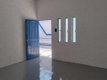 Renta de Bodega Industrial en Argentina Poniente, Miguel Hidalgo