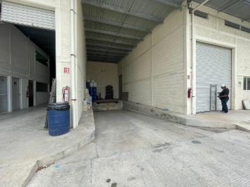 Renta de Bodega sobre Perif?rico Sur de 500 m2 con Vigilancia 24 horas