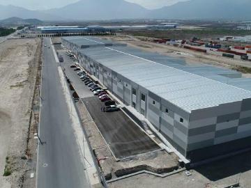 Renta de bodega/nave industrial en SERVER Arteaga, Coah