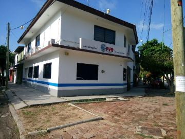 RENTA DE CASA CON LOCAL Y BODEGA