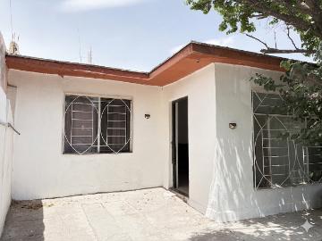 Renta de casa en colonia junta de los rios