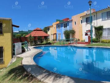 Renta de Casa en Condominio en Lomas de Tzompantle, Cuernavaca R188