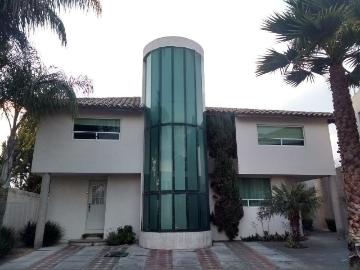 Renta de Casa en Fraccionamiento Morillotla San Andrés Cholula
