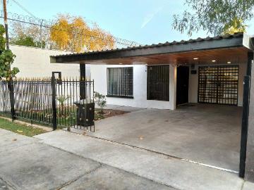 RENTA DE CASA EN VILLA FONTANA