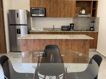 Renta de Departamento en Temoz?n Norte Con Equipamiento y Amueblado