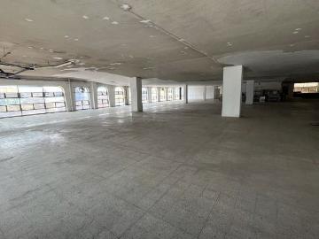 Renta de edificio en Calzada de la Viga