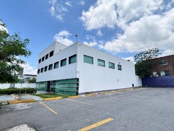 Renta de Edificio para Oficinas en Monterrey Ave. Morones Prieto