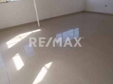 Renta de Local Comercial en Las Trojes, Corregidora, Querètaro