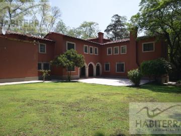 RENTA EXCELENTE CASA EN LOMAS DE CHAPULTEPEC