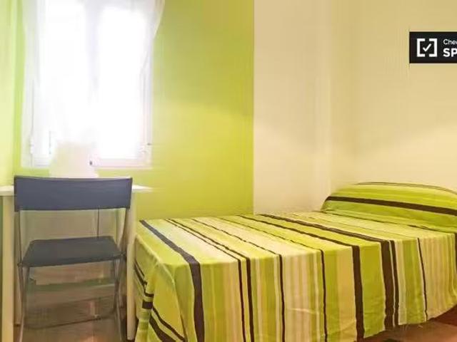 Encantador Habitación en apartamento de 7 dormitorios en Puert.