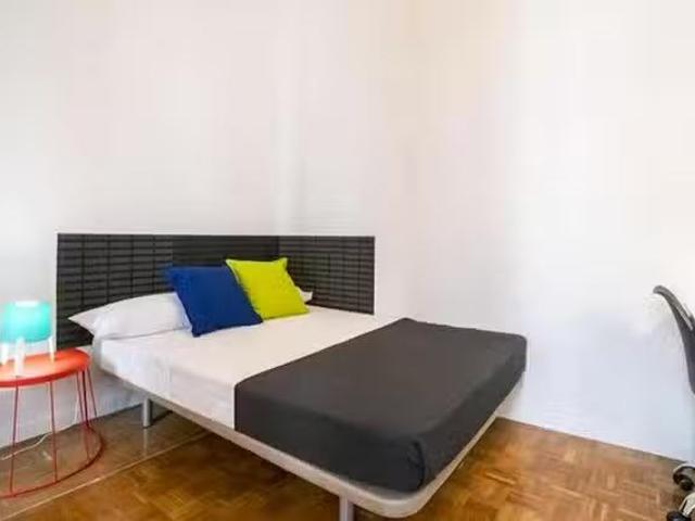 Único Habitación en Calle de Fuencarral