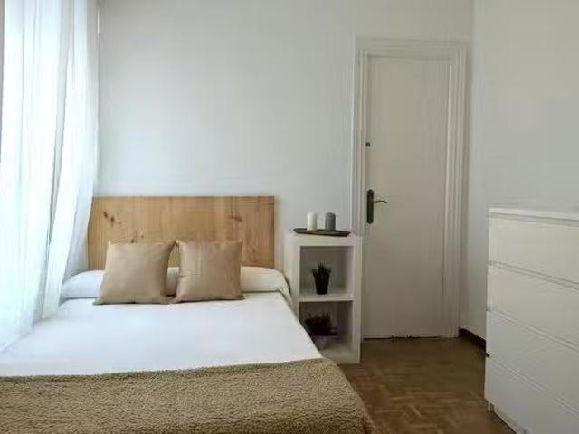¡En alquiler! Habitación en Calle de Lope de Rueda, Ibiza