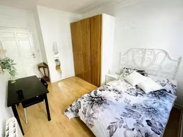 Nuevo Habitación en Calle de Toledo, Palacio