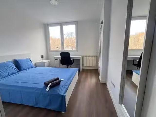 ¡En alquiler! Habitación en Calle del Gasómetro