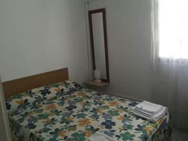 ¡Recién llegado! Habitación en Calle Diego de Almaguer
