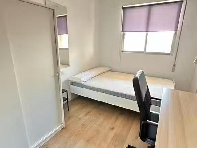 ¡Renta! Habitación en Calle Félix Breva