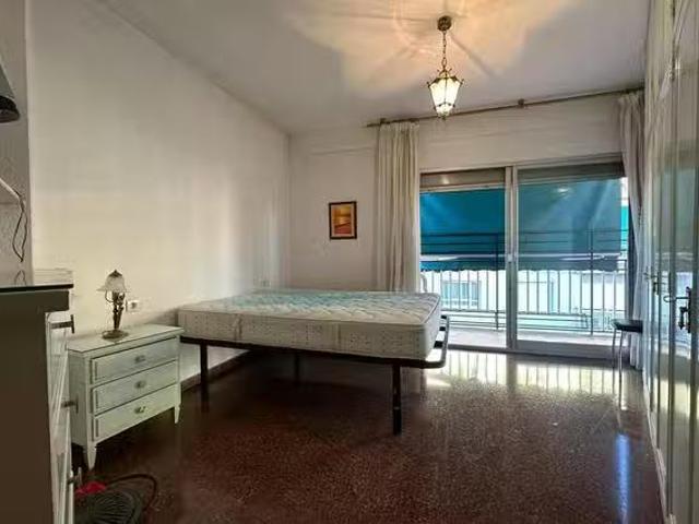 ¡Renta! Habitación en Calle San Juan de Dios, Centro Sagrario
