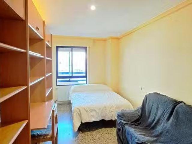 Único Habitación en Calle Vistabella, La Milagrosa